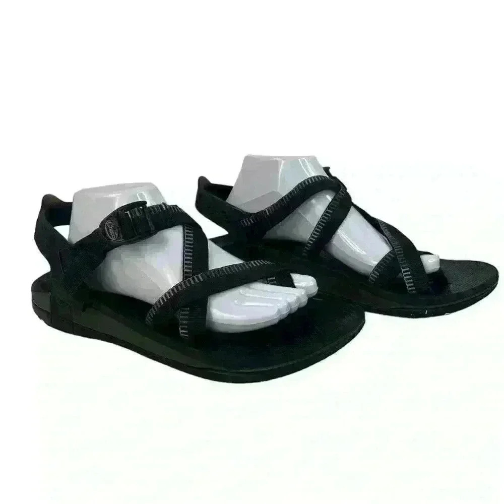 Chaco Men's Classic Sandals with Toe Loop